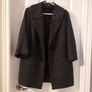 Lightweight coat with one button closure